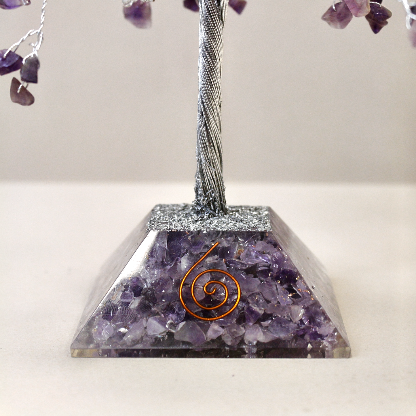 Árvore de Cristais – 320 Pedras – Ametista | Base de Orgonite
